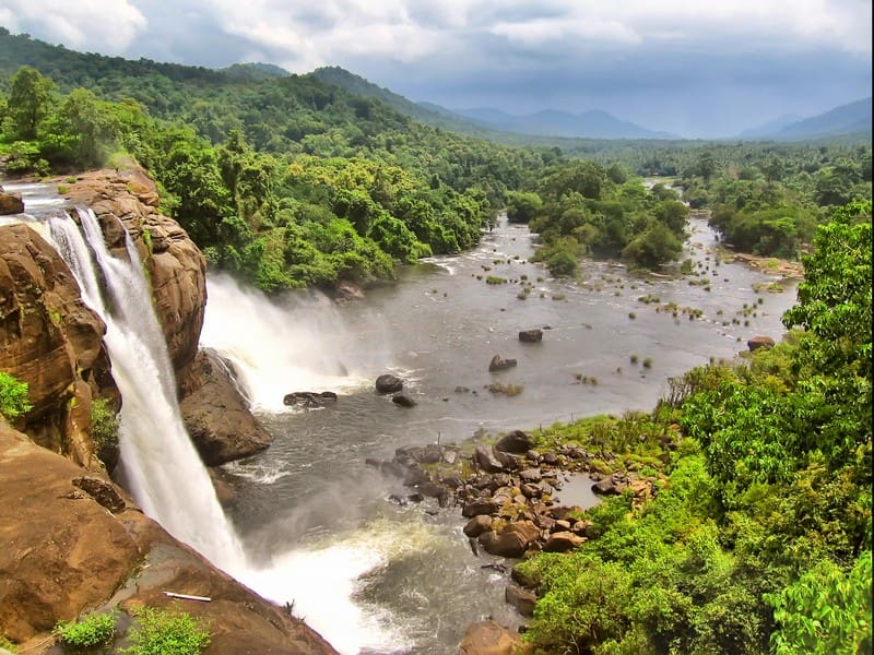 waterfalls-kerala-honeymoon