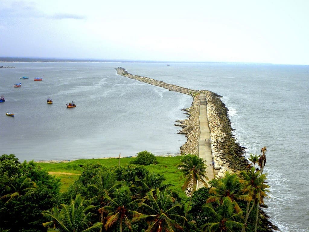 thangassery-beach-kollam