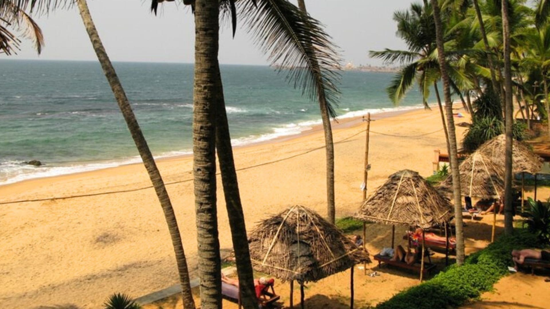 nellikunnu-beach