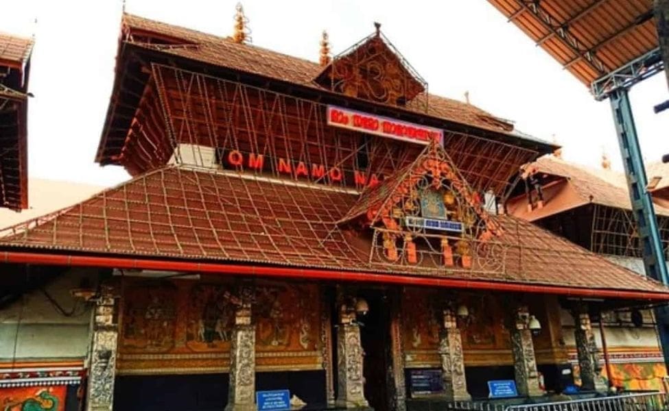 Guruvayoor-temple-festival-decoration