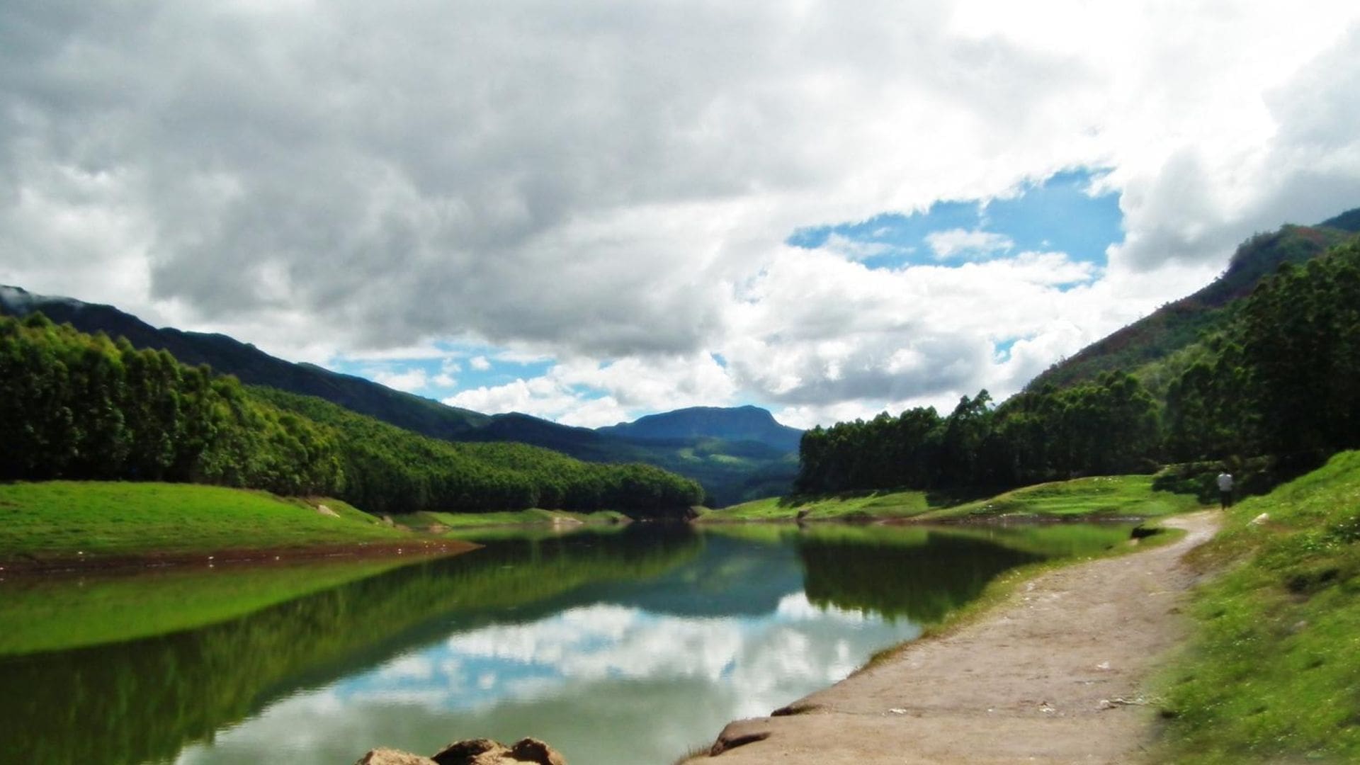 Echo-point-munnar