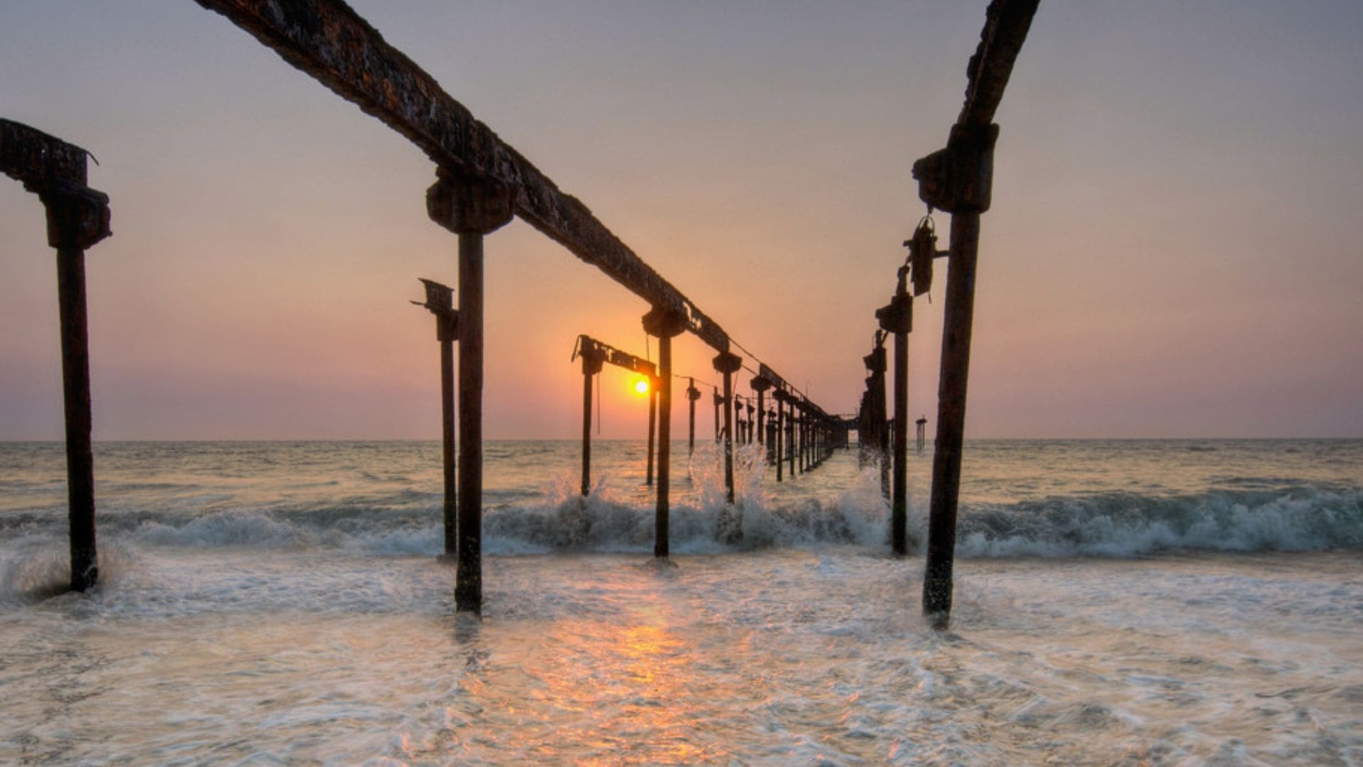 alleppey-beach-kerala