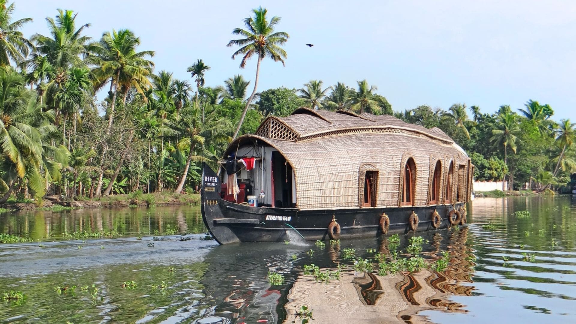 places-to-visit-in-South India-kerala-kumarakom- 