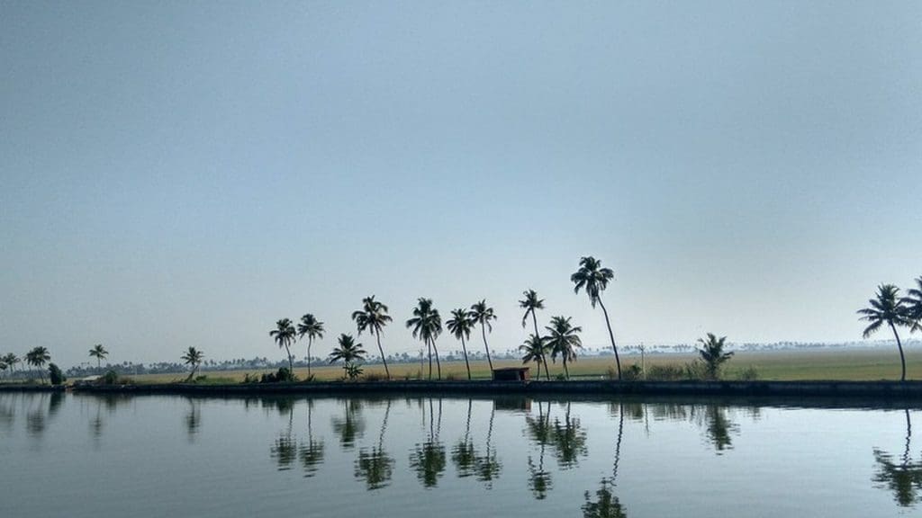 alleppey-backwaters