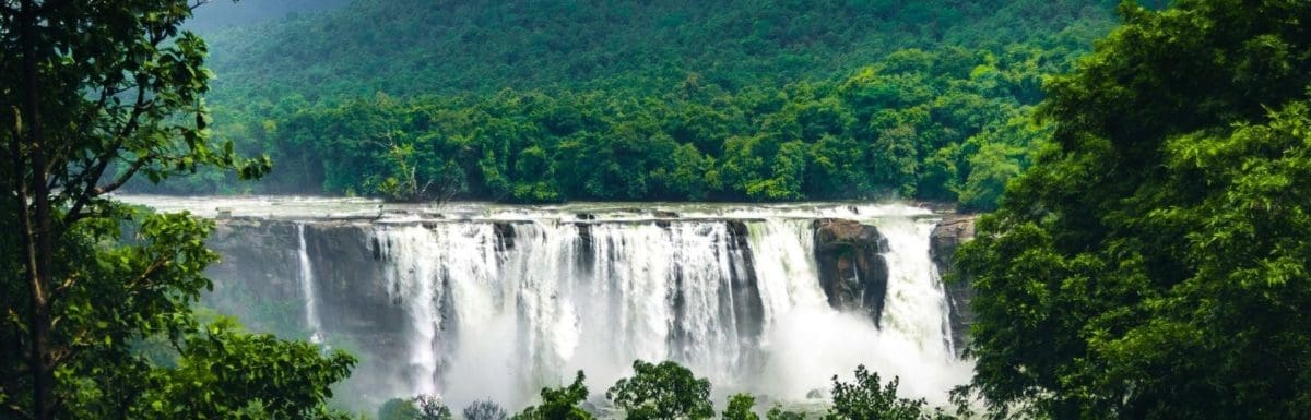 athirappilly-waterfalls