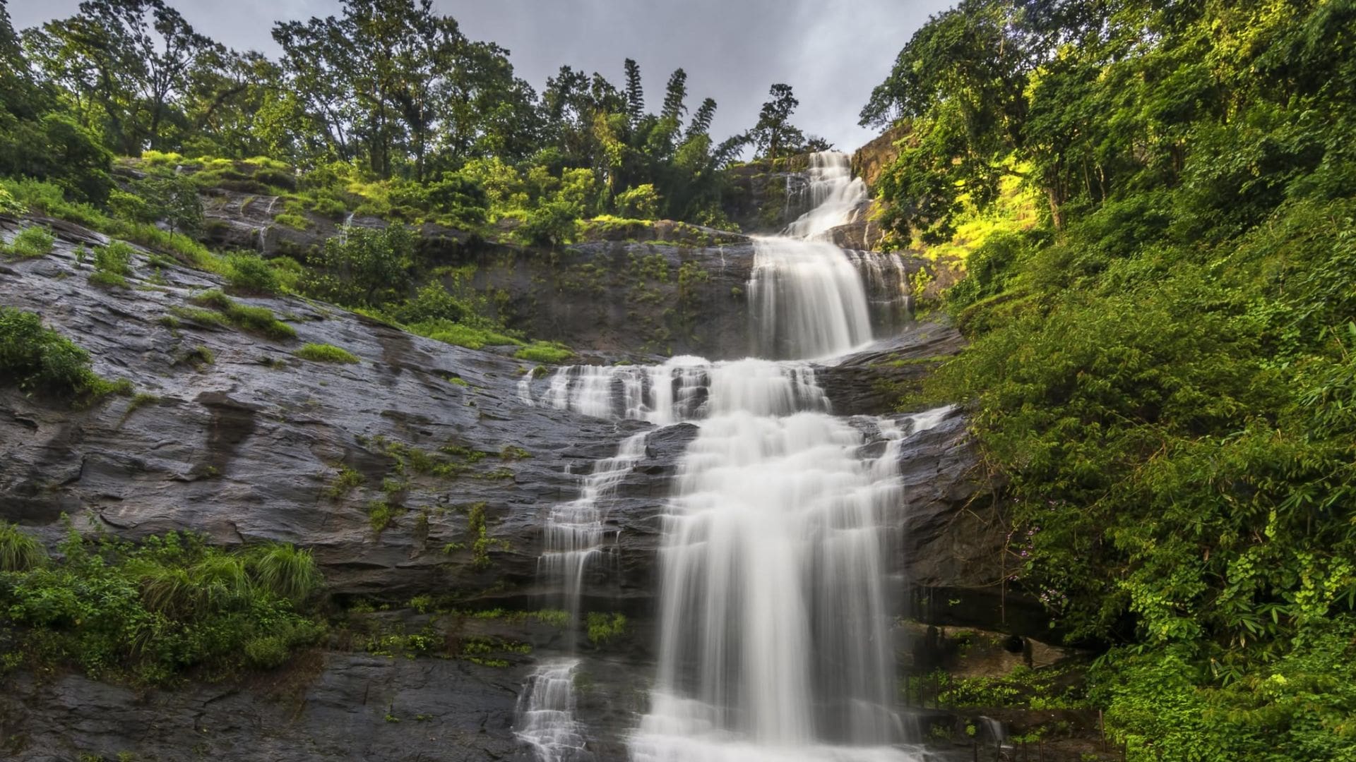 Nyayamakad-waterfalls