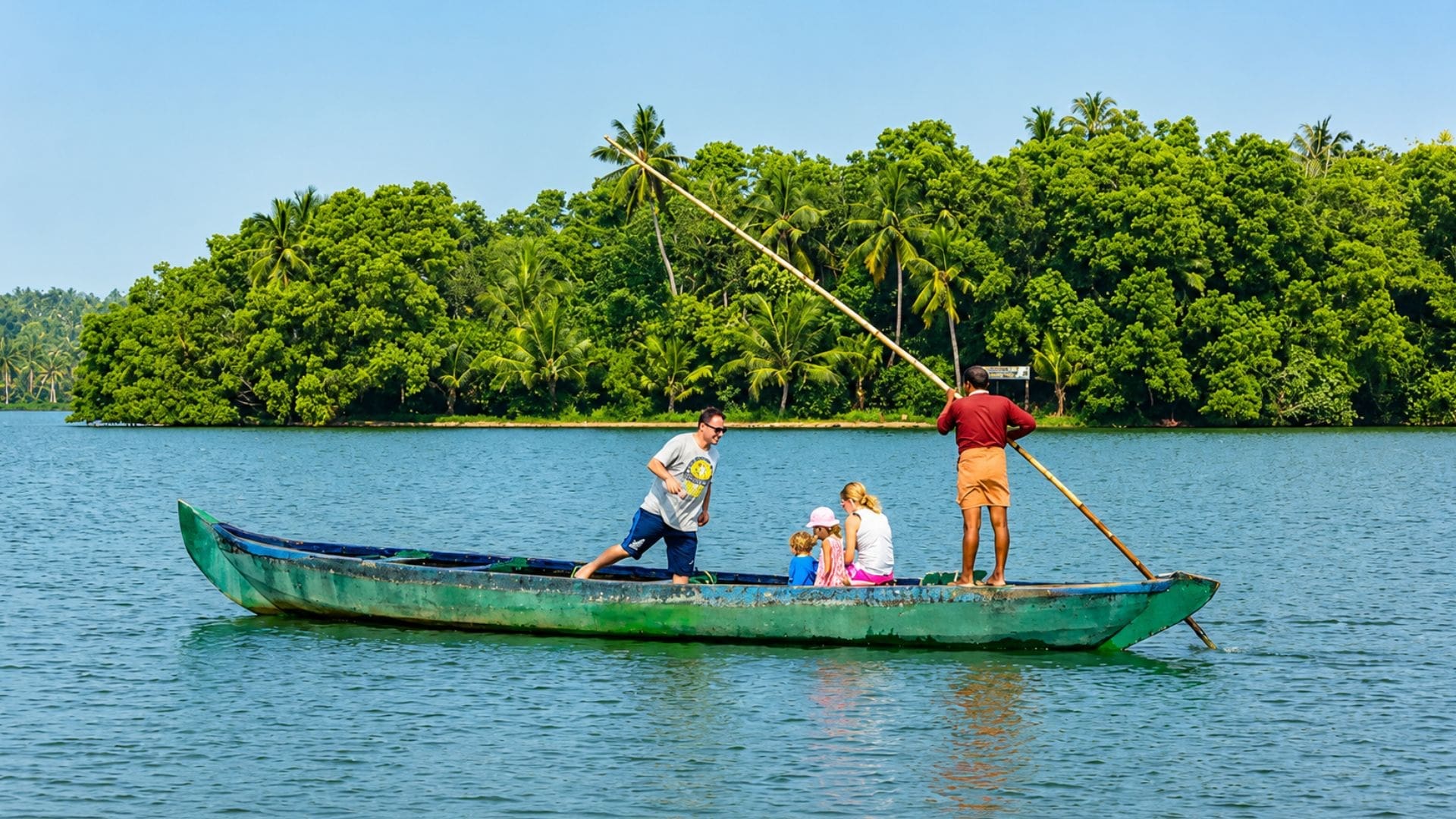 ponnumthuruthu-island-varkala-boat-ride